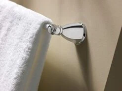 Moen Y3124BN Lindale 24-Inch Towel Bar, Brushed Nickel -Moen Shop 41UFoaHh1SL