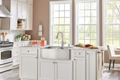 Moen Y3124BN Lindale 24-Inch Towel Bar, Brushed Nickel -Moen Shop 41d8s8OmQfL